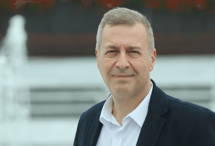 Özhan Atalay - Yönetim Danışmanlığı